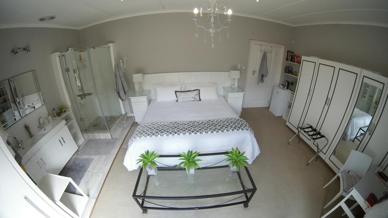 Gate 66 Bed and Breakfast Somerset East Exteriör bild