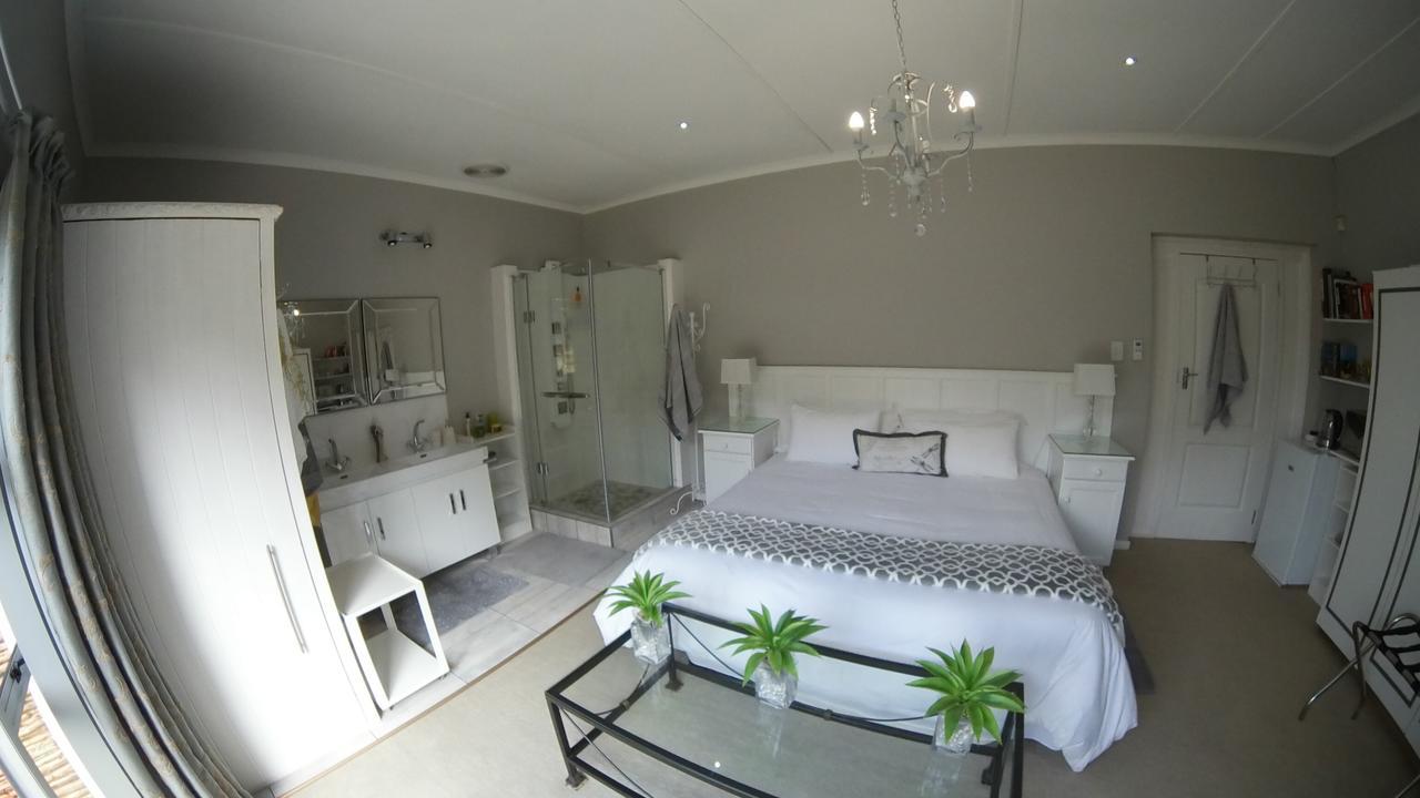 Gate 66 Bed and Breakfast Somerset East Exteriör bild